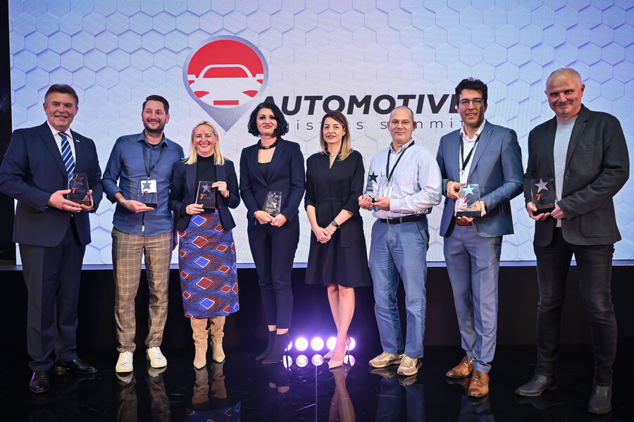 Who are the winners of the first edition of the Industry of Tomorrow Leadership Awards?