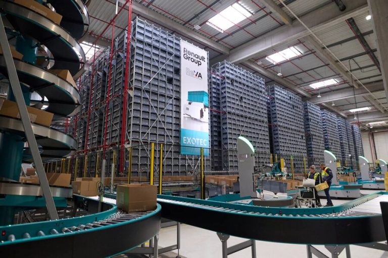 Renault partners with Exotec and brings innovation in automotive logistics